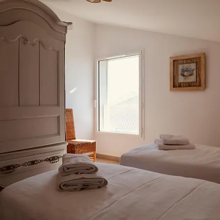 Maison Sur Le Toit Face Etang De Thau *